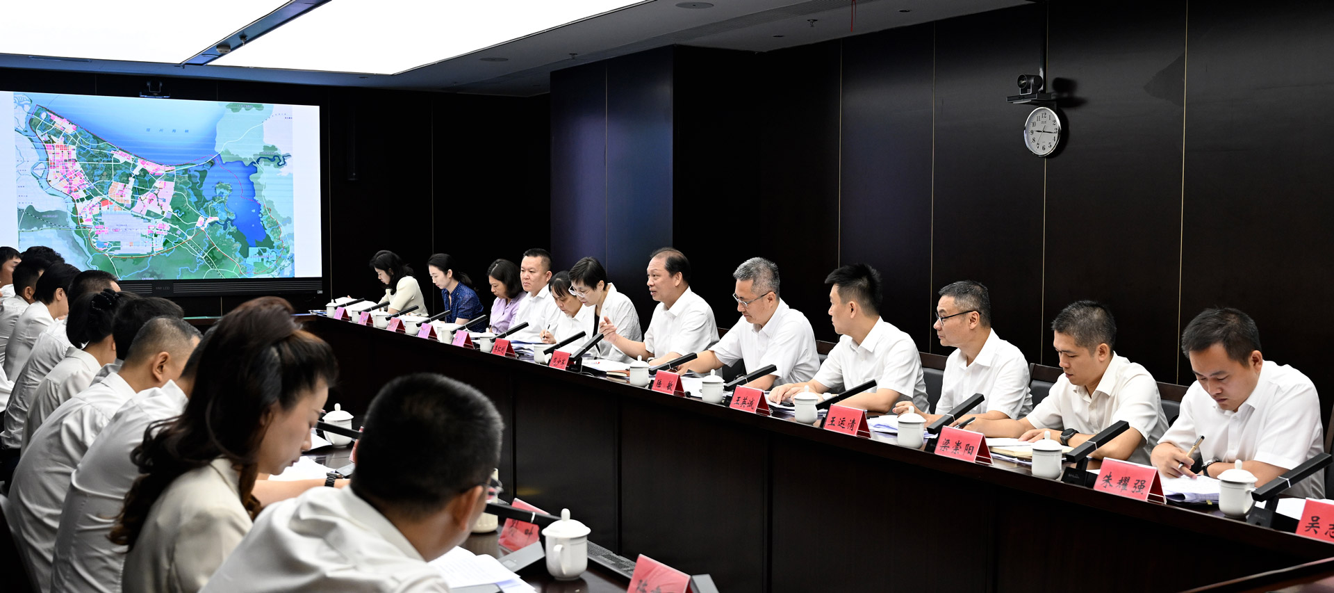 范少军在江东新区调研